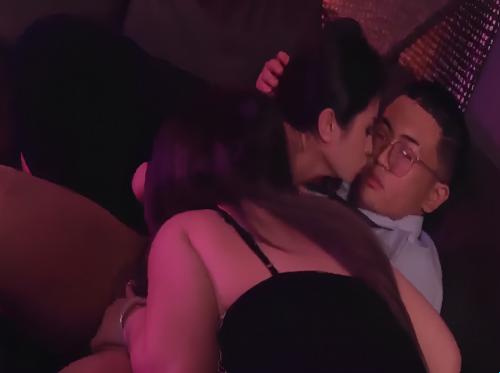 Faydalanıcı sayısını ve iki güzel mağara kızını koruyorum..