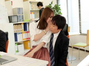 근무 시간 동안 동료와 빌어먹기